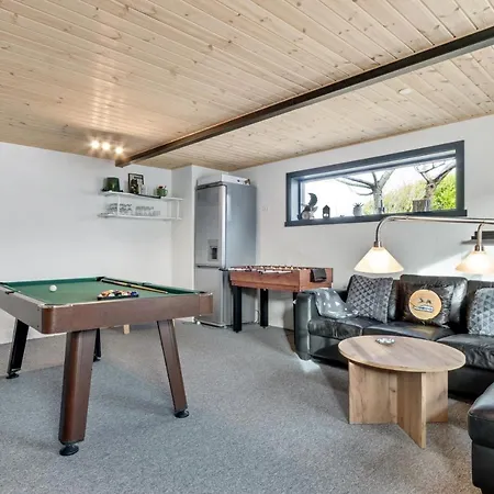 Large And Newly Renovated In Cozy Ingstrup