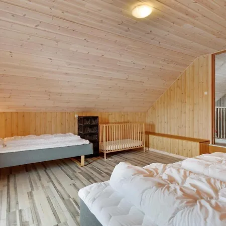 Large And Newly Renovated In Cozy Ingstrup * Løkken