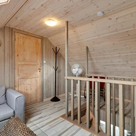 Large And Newly Renovated In Cozy Ingstrup * Løkken