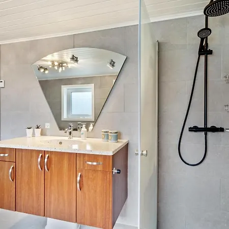 Large And Newly Renovated In Cozy Ingstrup Tatil Evi Løkken